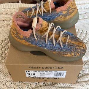 Yeezy 380 BOOST in Box